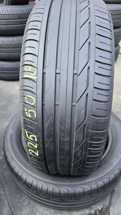 2 anvelope vară Bridgestone 225/50/18