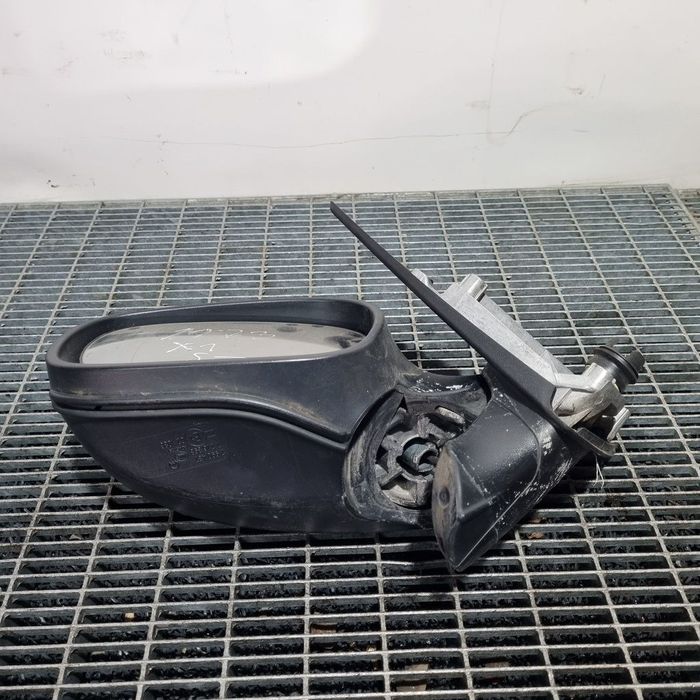 Oglinda stanga BMW X1 E84 2009 - 2015 5 Usi NEGRU (1173) Fără rabatare electrică SE ...