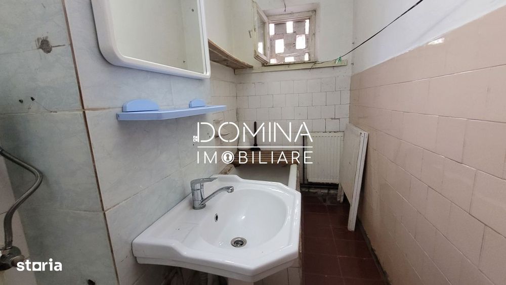 Vanzare apartament 2 camere, parter, liber, in Targu-Jiu, strada Olari