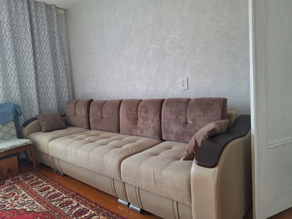 Продам диван б/у
