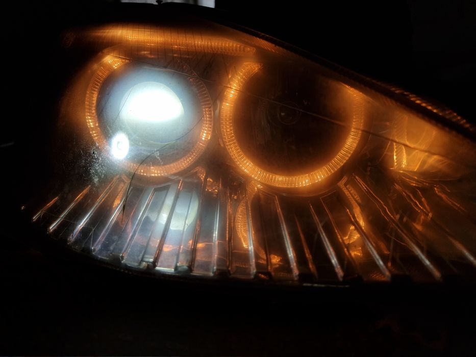 Faruri Ford focus 1 cu lupa și angel eyes