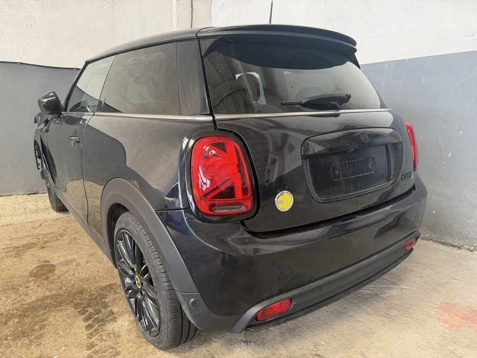 Mini Cooper SE avariat pret fix