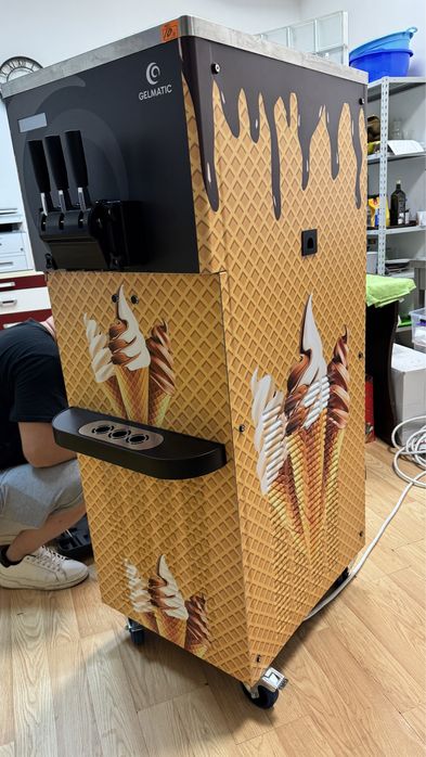 benere,Bannere,Stikere,Etichete,Colantari,Autocolante,Sablare,Stikere