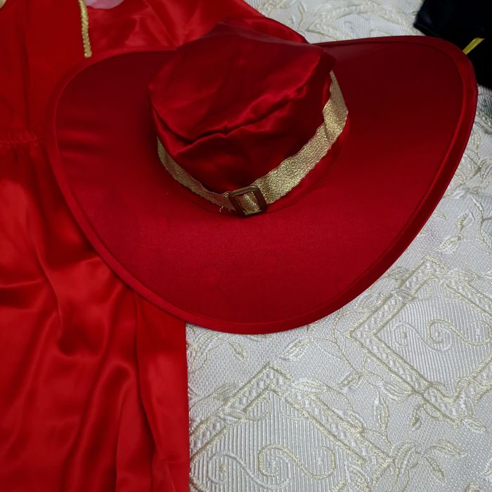 Прокат детских карнавальных костюмов