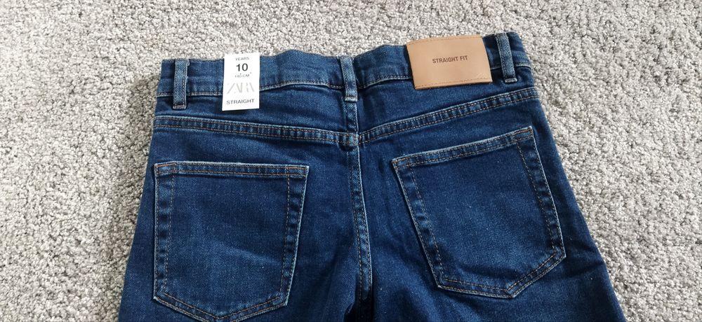 Нови детски дънки Zara, размер 140