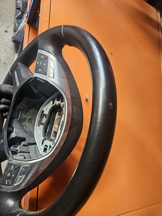 Волан за Mercedes w204