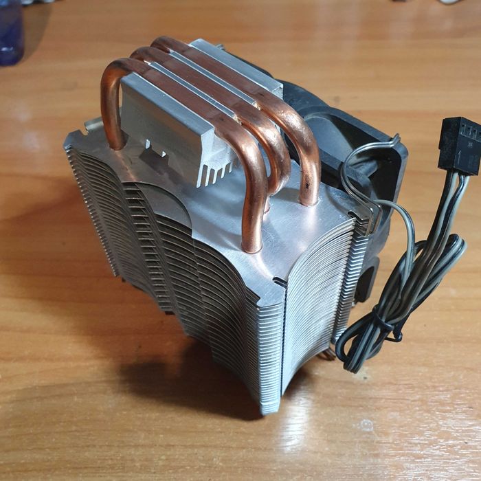 Кулер DeepCool (башя с тремя трубками) 7000т.