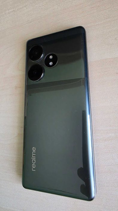 Като нов телефон REALME GT 6T