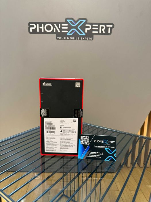 One Plus 13 512GB Black Eclipse Garantie 24 luni