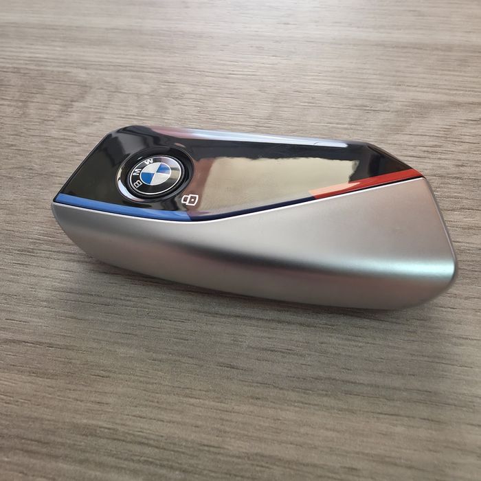 Кутийка за ключ за BMW 2022-2026