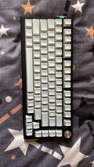 Tastatură Mecanică Custom 75% - Switch-uri Mov + Keycaps Pudding