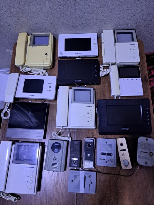 Домофон прадаетца. Разные домофон для запчаст .domofonlar sotiladi