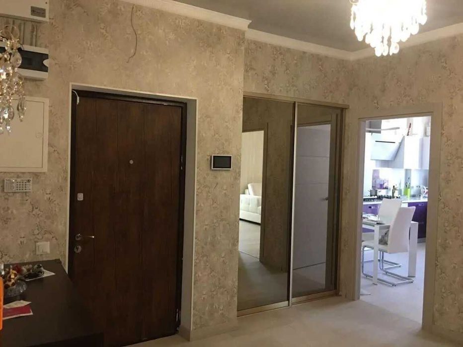 Дава се под наем Двустаен апартамент в София, Надежда 2 - 63 кв.м за 375 € - Снимка #1