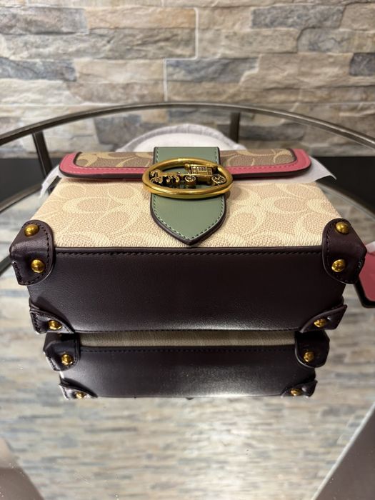 Дамска кожена чанта