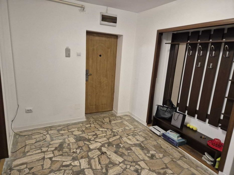 Apartament cu 3 Camere de Inchiriat in Slobozia