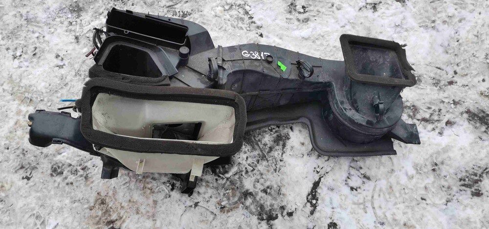 Корпус печки на гольф 3