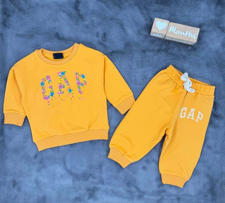 Бебешки комплекти