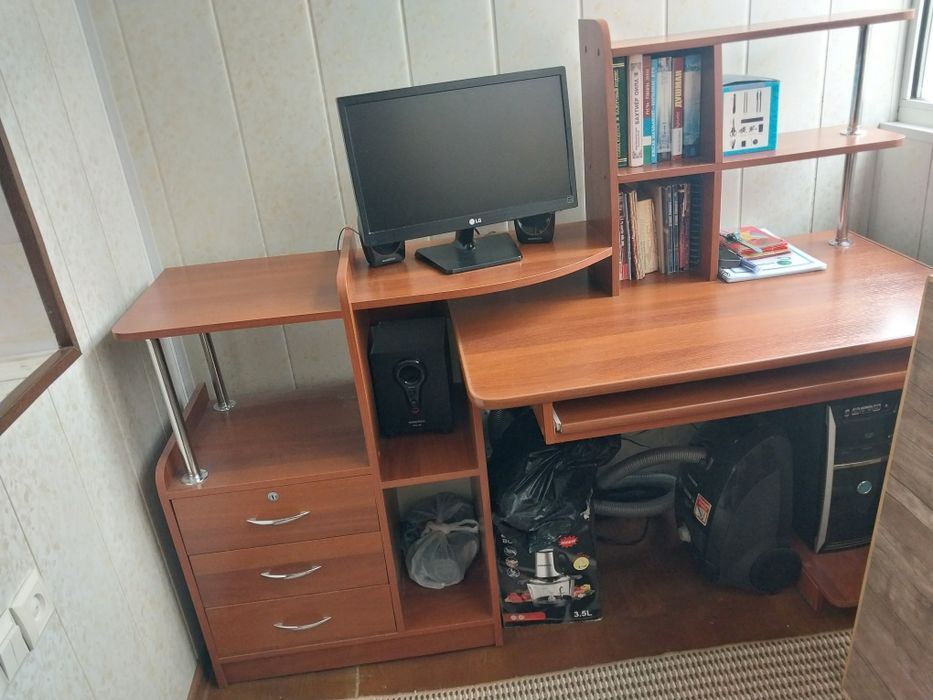 Kompyuter komplekt, kompyuter stoli barchasi sotiladi