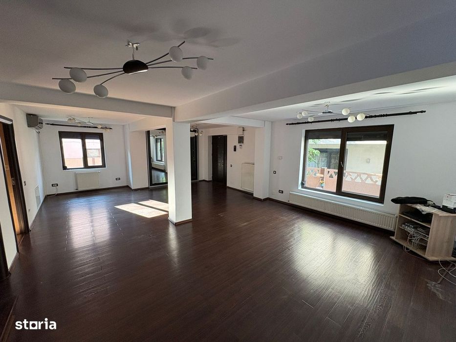 Vilă Duplex Impresionantă | 420 Mp | 12 Camere | Garaj Dublu