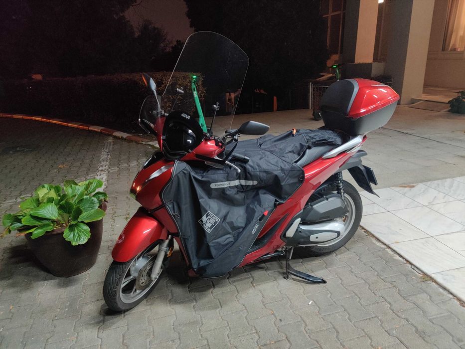 Honda SH 125i ABS (Model AD - ultimul model) | 2020 | 20.000 km | Foarte intretinut | Multe accesorii | NU PCX YAMAHA NMAX PIAGGIO MEDLEY VESPA