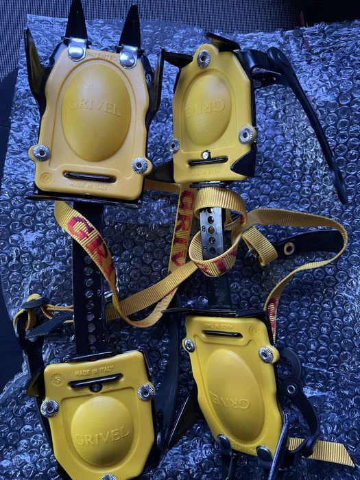 Coltari Grivel G10 petzl black diamond camp cassin