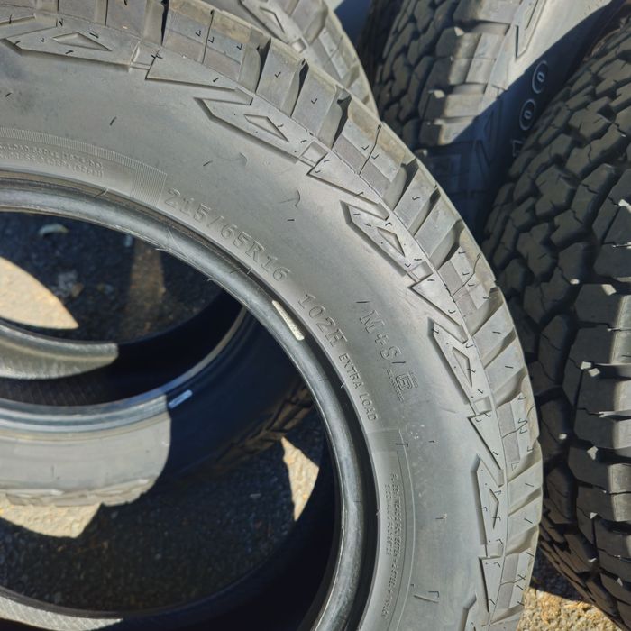 4 Anvelope All-Terrain Comforser CF1100 215/65R16 102H XL