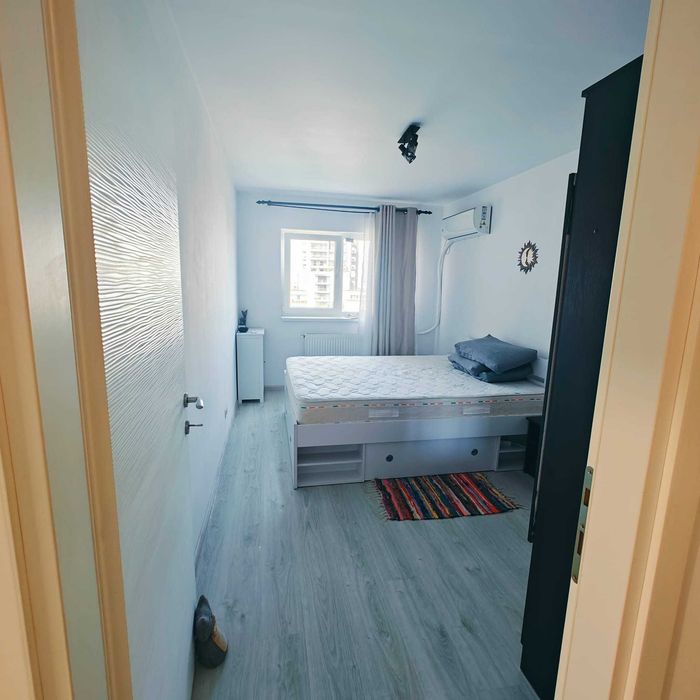 Închiriez apartament 2 camere | Pet Friendly | Loc de parcare | Centrală proprie