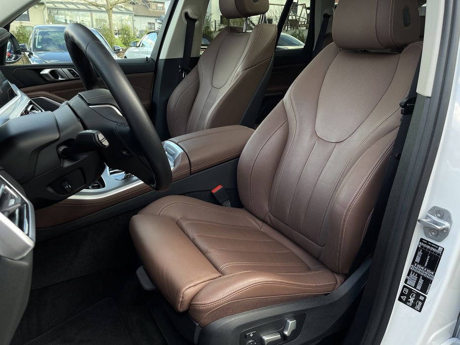 Продам автомобиль BMW X5