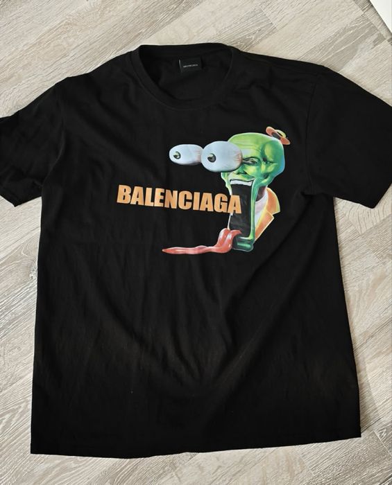 Balenciaga мъжка тениска размер Л