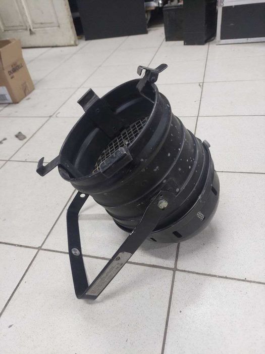 Продам два DTS PAR64