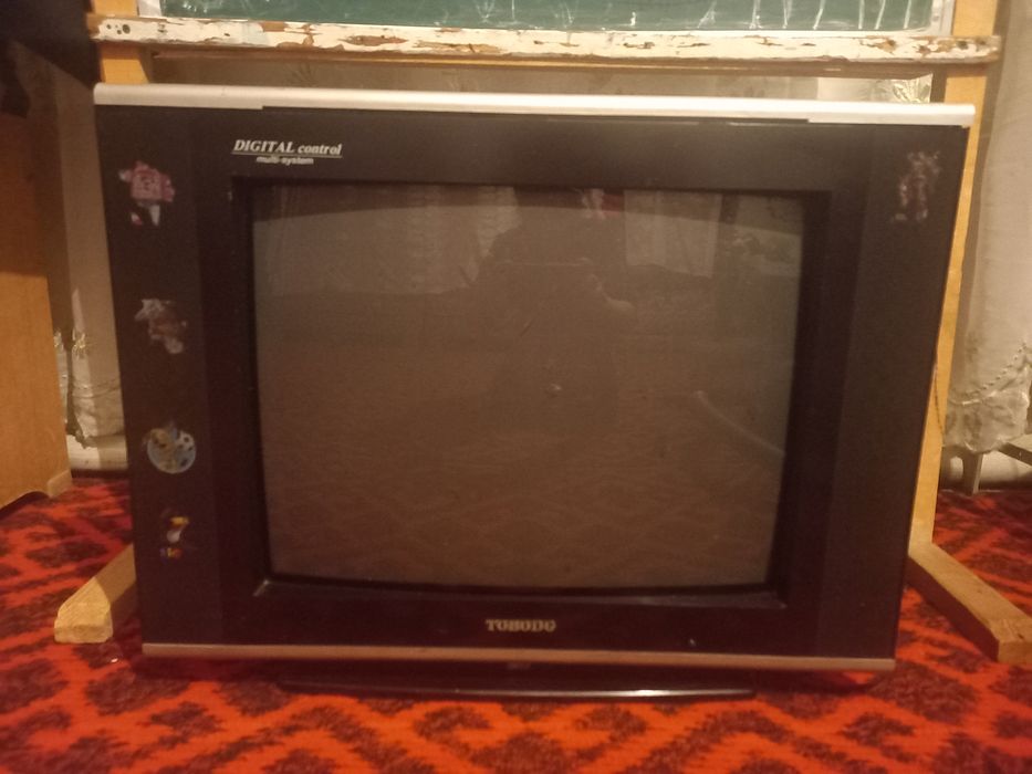 Телевизор ишлатилган