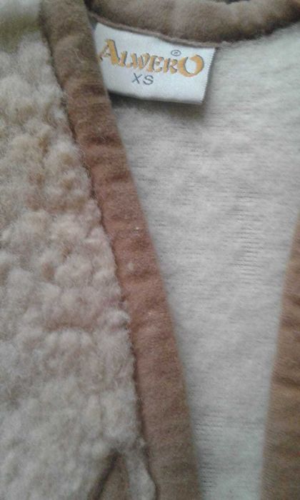 продам жилетки детские