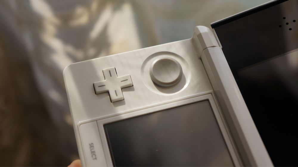 Nintendo 3ds 2011
