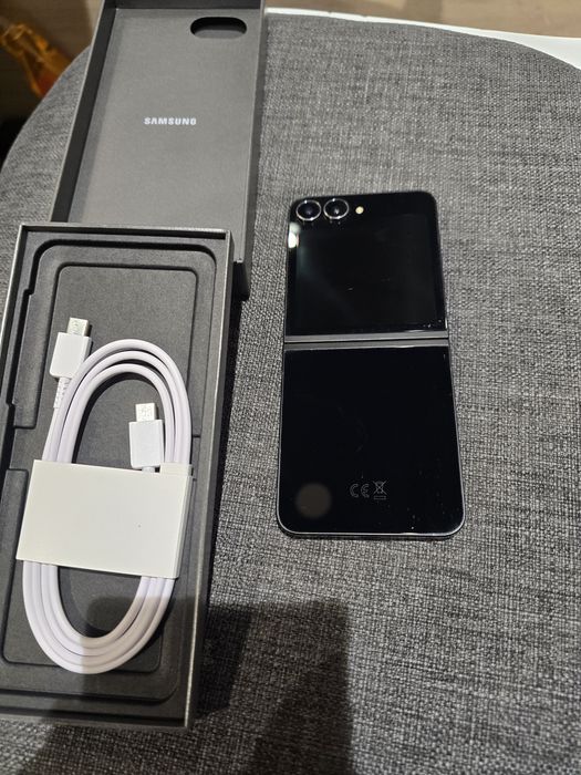 Samsung z flip 7 fe