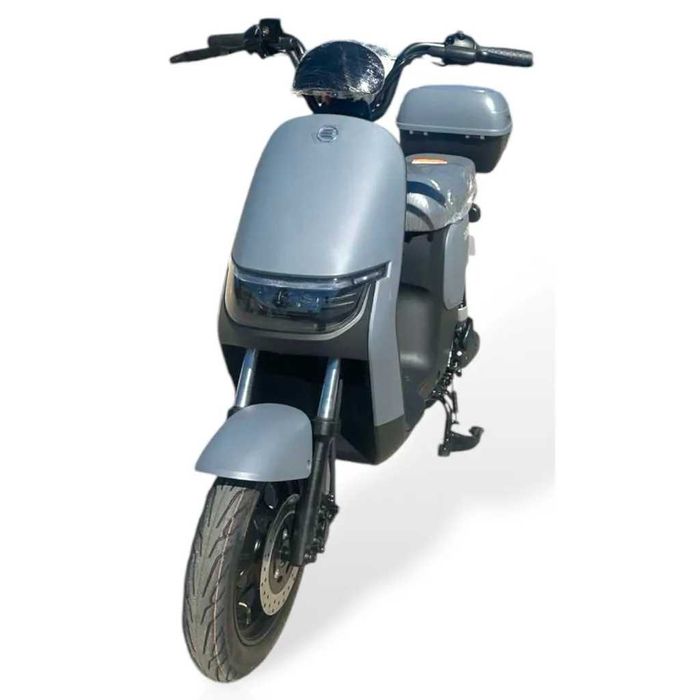 Електрически скутер - Голден Тайгър -Двигател: 1500 W