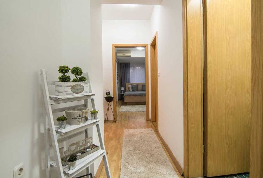 Дава се под наем Тристаен апартамент в Пловдив, Каменица 2 - 82 кв.м за 387.6 € - Снимка #3