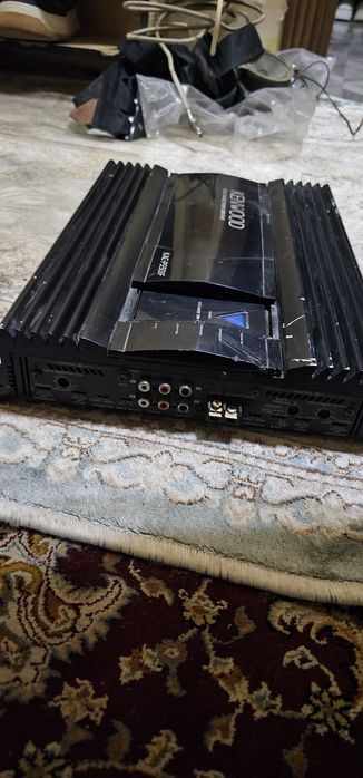 Kenwood KAC-PS501F 4-channel.
