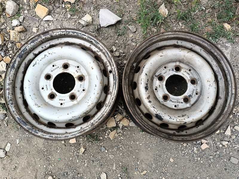 Продам оригинальные металлические диски на автомашину Mercedes Benz