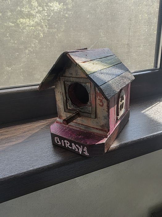 Căsuța pentru pasarele handmade.