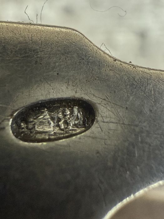 Ложка серебряная