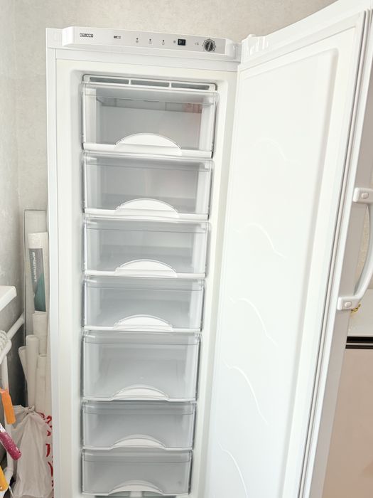 Морозильник Atlant