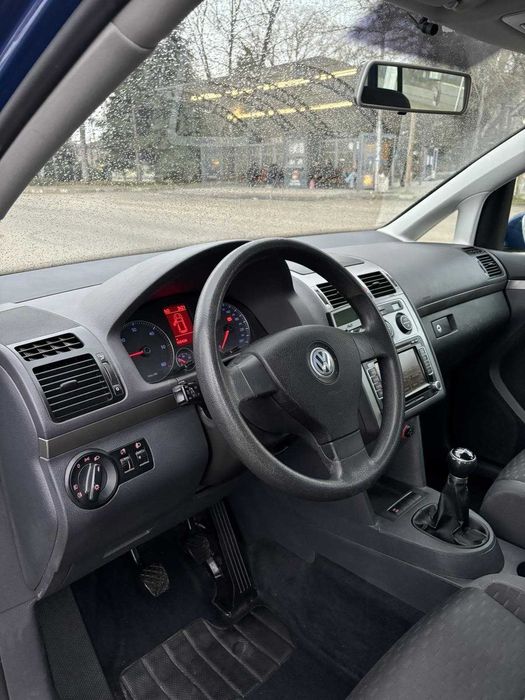 VW  TOURAN  1.9 TDI 105 кс. нов внос - ЛИЗИНГ