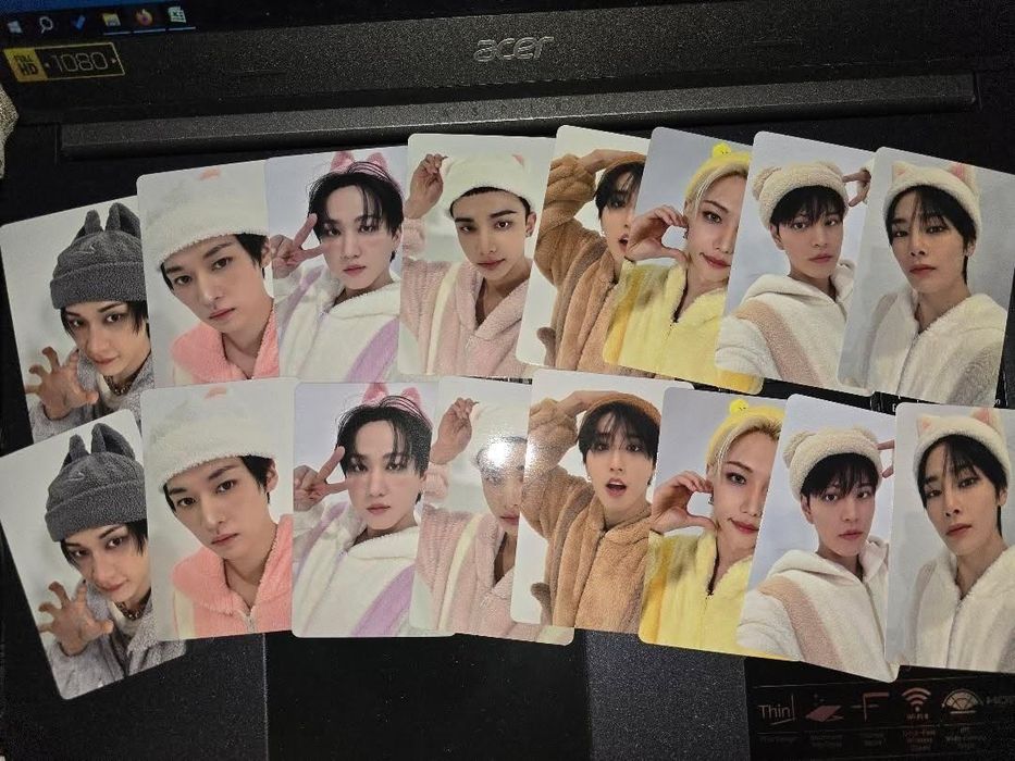 Stray Kids official photocards Japan