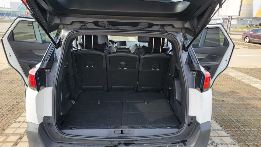 Peugeot 5008, an fabricatie 2019, 1.5 Diesel , cutie automata