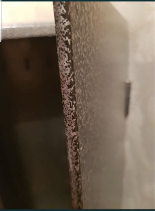 Продаётся металлический(оружейный) сейф