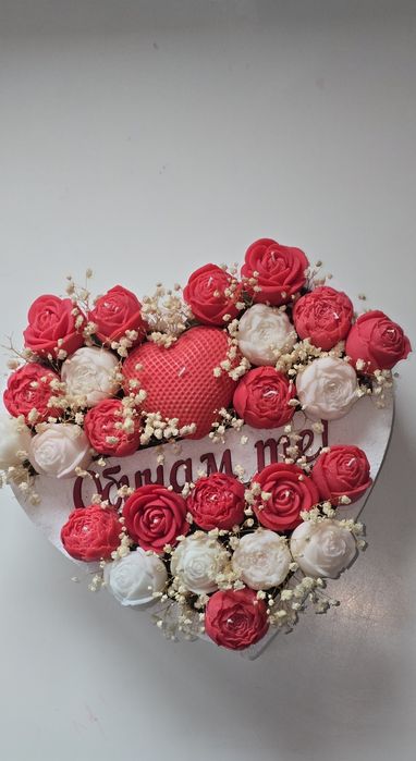 Ароматни соеви свещи букети