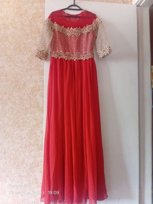 Платья по низким ценнам