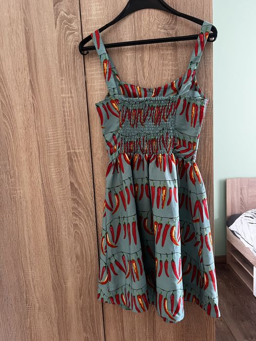 Дамска лятна рокля.