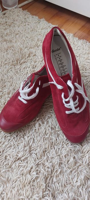 Дамски обувки от естествена кожа