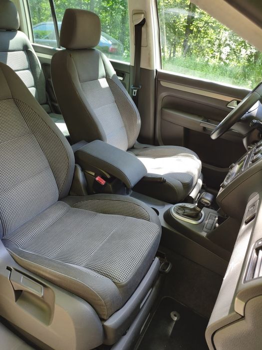 Volskwagen Touran 2.0 TDI BKD DSG